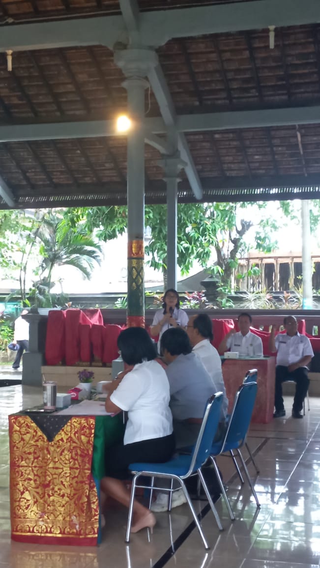 Lomba Bercerita Tingkat SMP Meriahkan HAN 2025 di Klungkung